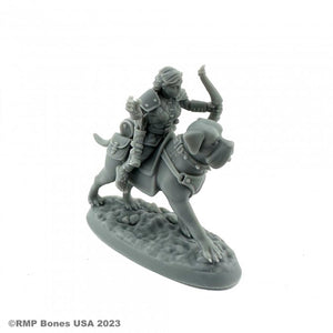 Reaper Bones USA - FEMALE HALFLING DOG RIDER 07115